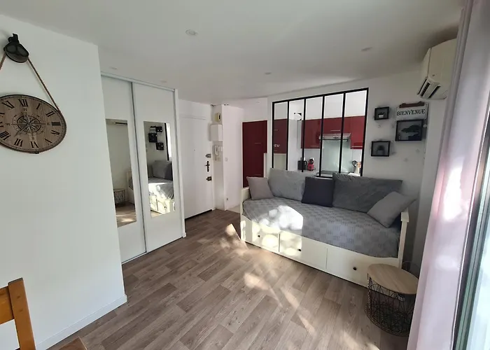 Mediterranee 150m De La